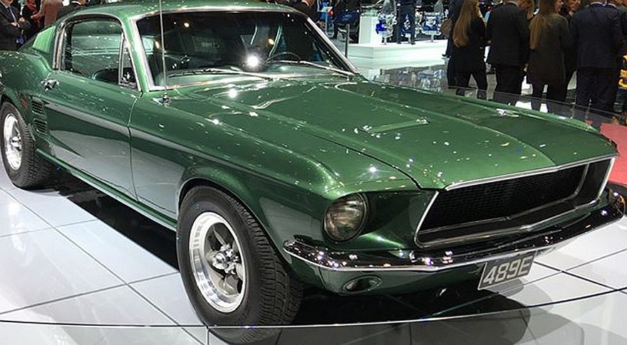 На фото: Ford Mustang GT 1968 года