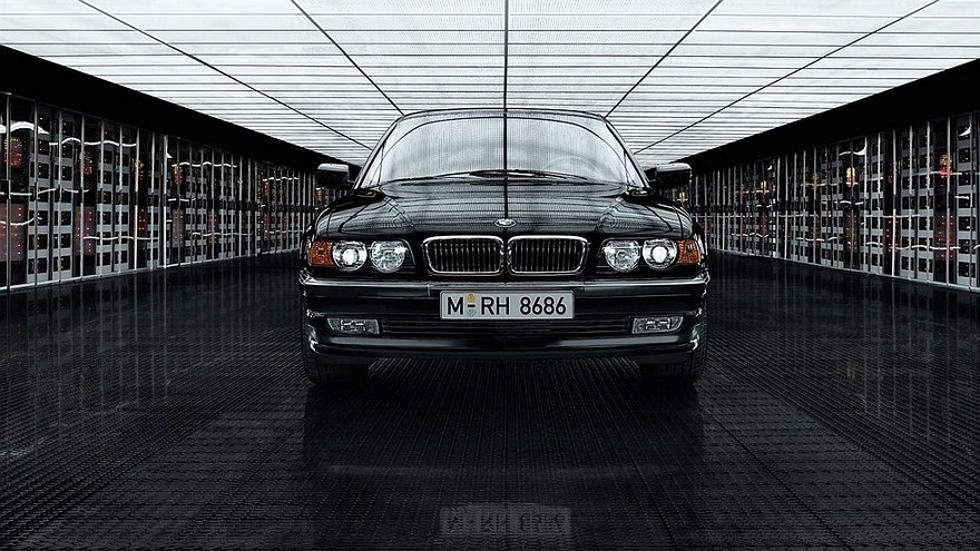 На фото: BMW 7 Series (E38) '1998–2001