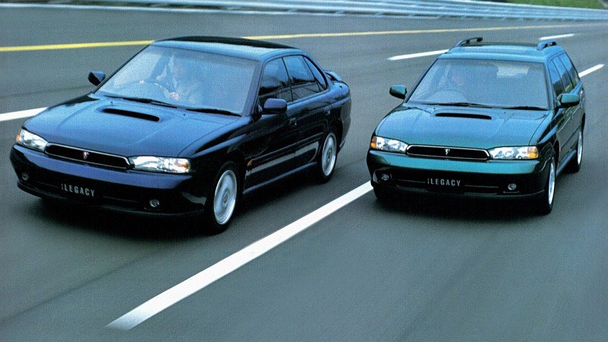 На фото: Subaru Legacy '1993–99