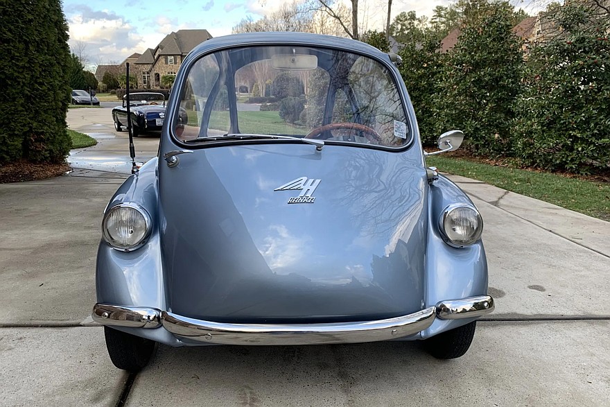 Фото: bringatrailer.com
