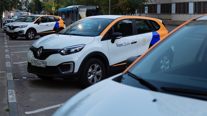 MOSCOW, RUSSIA — AUGUST 17, 2018: A Renault Captur, crossover fr