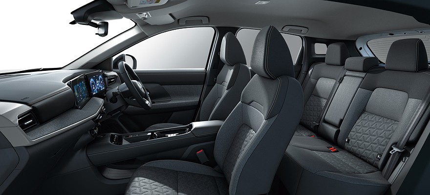 На фото: салон Nissan Kicks второго поколения (версии для Японии)