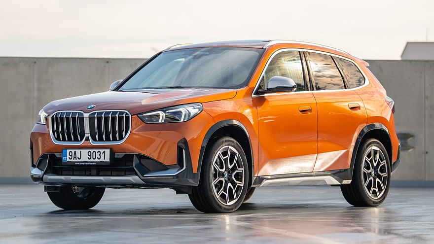 Нынешний BMW X1 (U11)