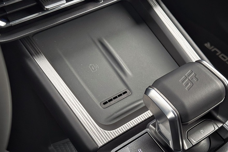 Меньше бутафории, больше смысла: тест-драйв Jetour T1