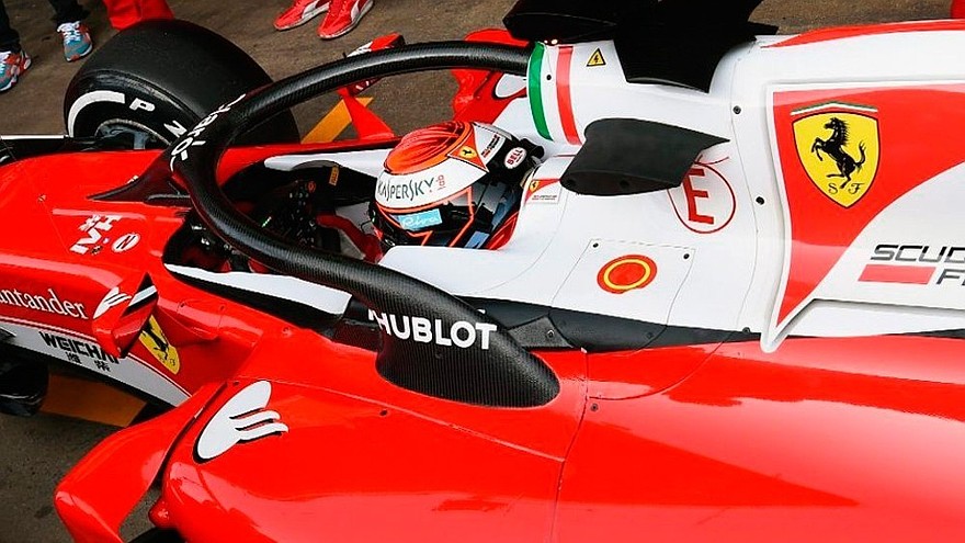 Ferrari протестирует модернизированную систему защиты головы пилота на Гран-при Австрии