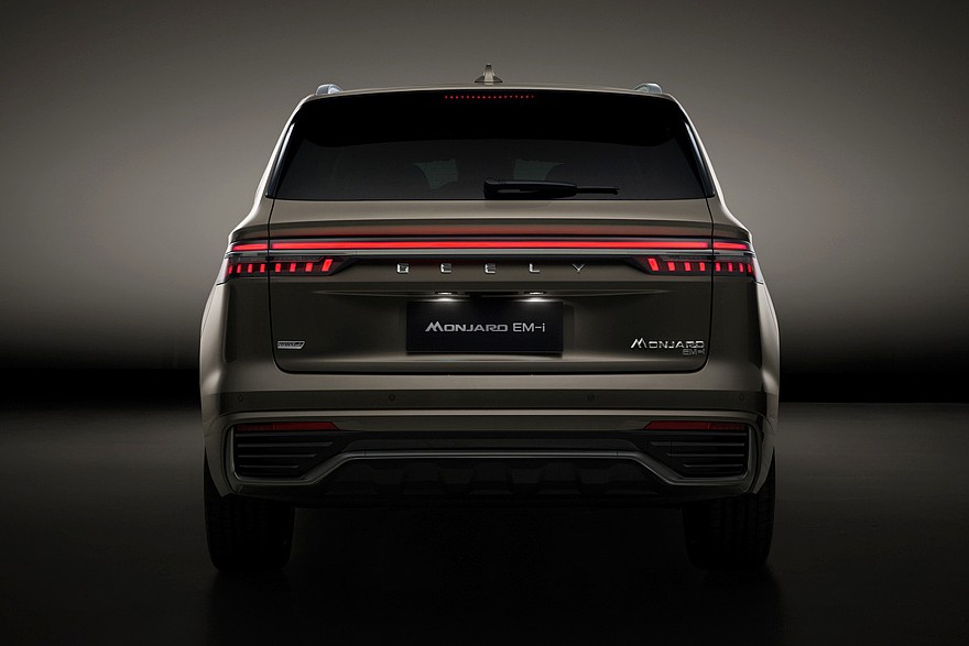 Geely Monjaro EM-i для Европы