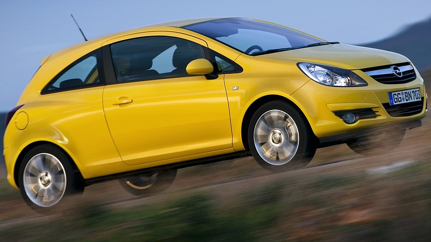 На фото: Opel Corsa 3-door (D) '2009–10