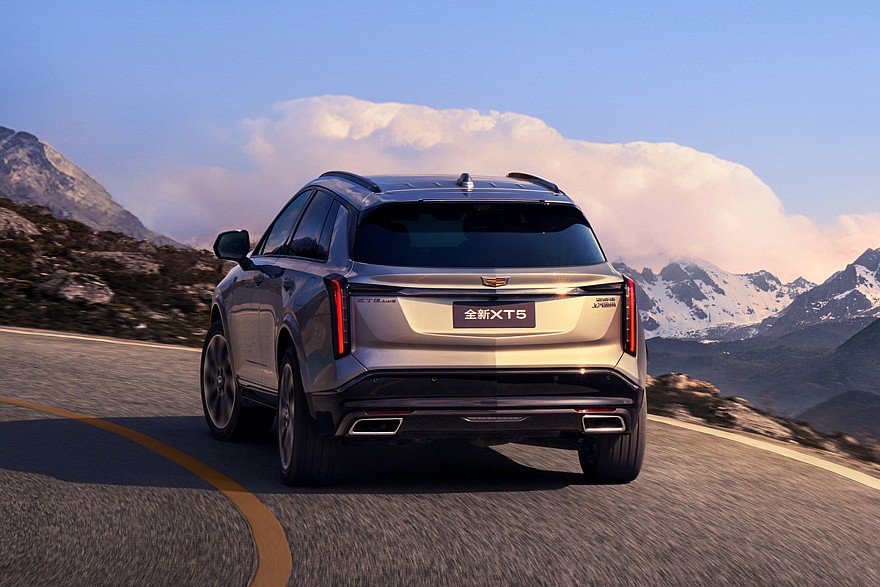 У кроссовера Cadillac XT5 второго поколения будет новая начинка
