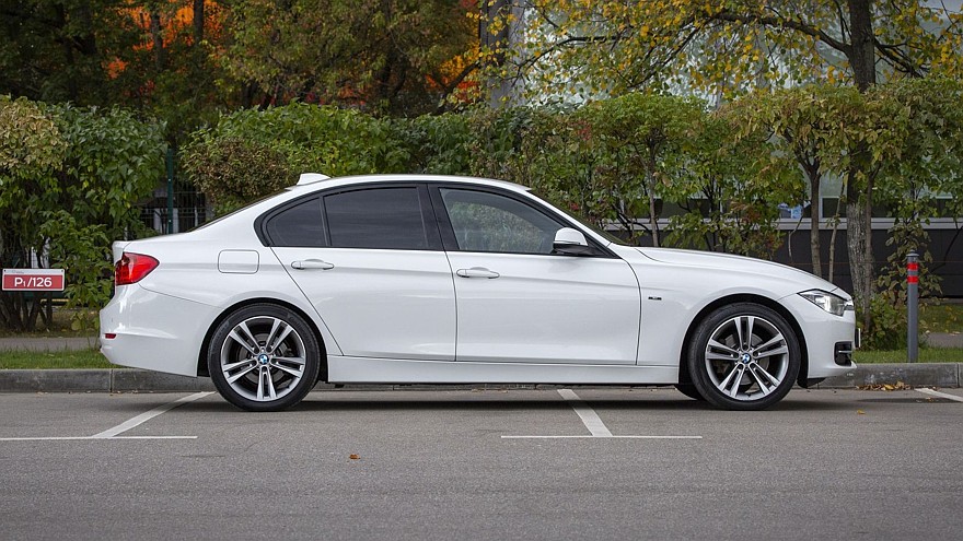 Лучший подарок любому владельцу трешки :) — BMW 3 series (F30), 2 л, 2015  года, расходники