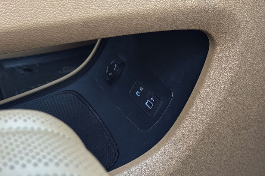 У нас есть премиальный минивэн дома: тест-драйв Voyah Dream