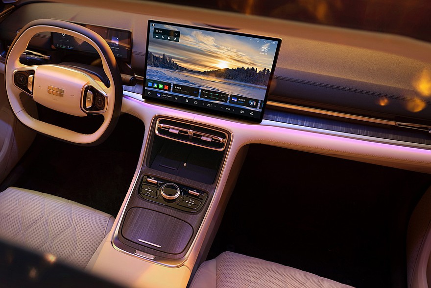 geely-galaxy-a7-2.jpg