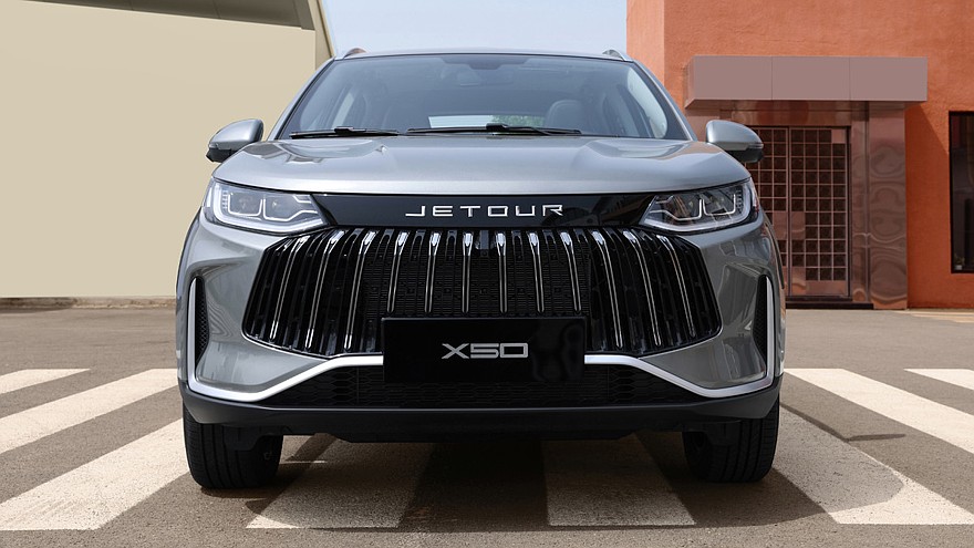 Кроссовер Jetour X50 дебютировал в РФ: раскрыты техника и стартовый ценник