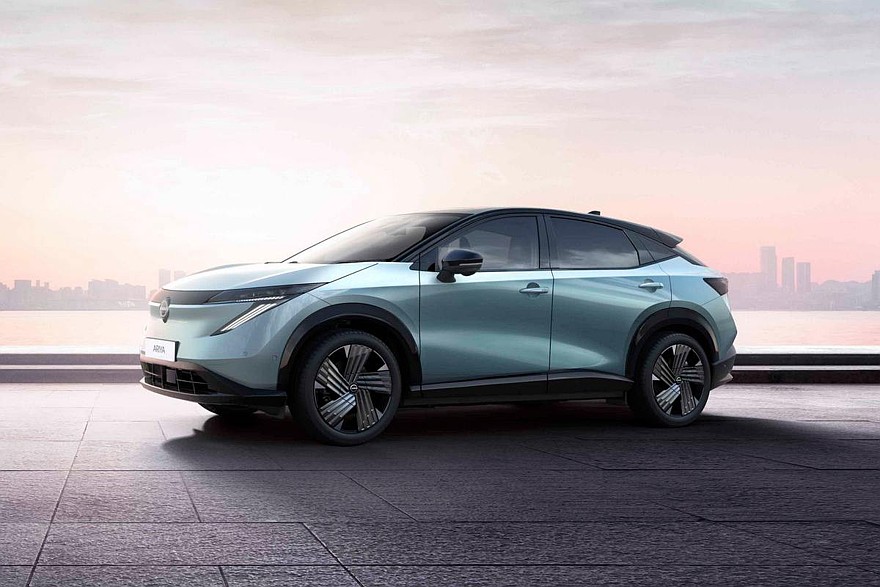 Обновлённый кроссовер Nissan Ariya: теперь и для Европы