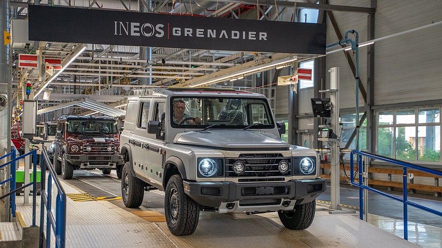 Ineos Grenadier Game Viewer готов к путешествию по саванне