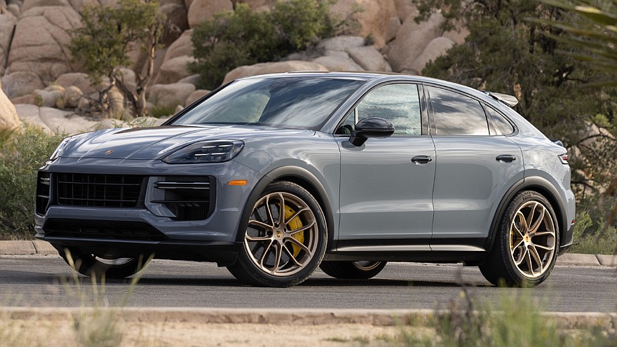 Нынешний бензиновый Porsche Cayenne Coupe Turbo GT