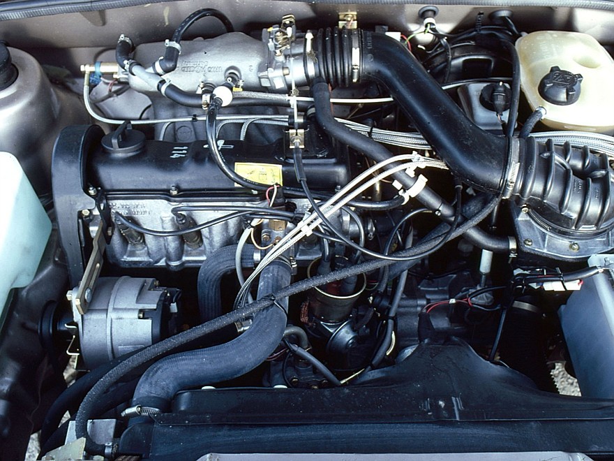 Большинство машин оснащалось восьмиклапанным двигателем. Но и он был заметно мощнее «зубильного» мотора ВАЗ-21083