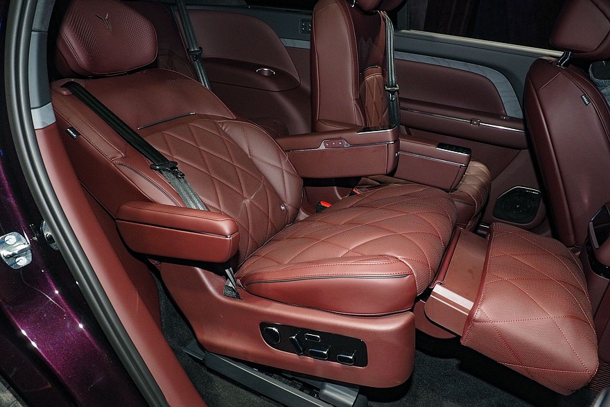 Восхождение к вершине: первое знакомство с Voyah Taishan