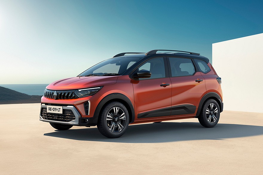 Донорский компактвэн Renault Triber