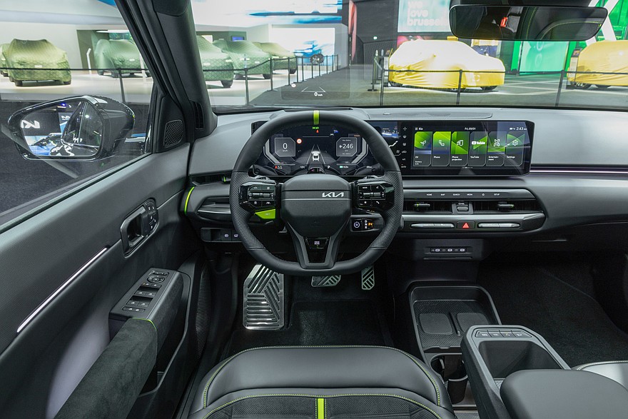 На фото: салон Kia EV4 GT
