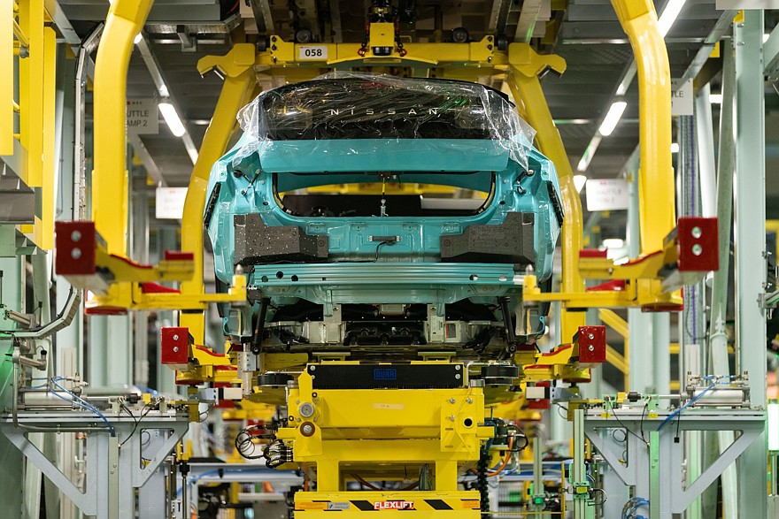 Производство нового Nissan Leaf на заводе в Сандерленде