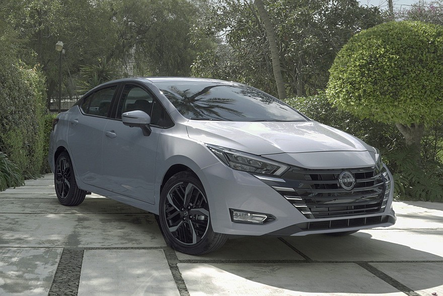 Nissan Versa предыдущего поколения