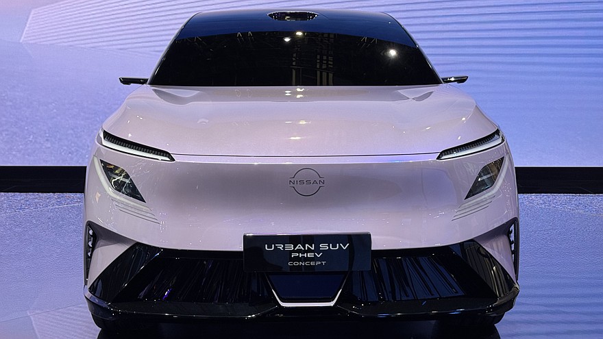 На фото: концепт Nissan Urban SUV PHEV