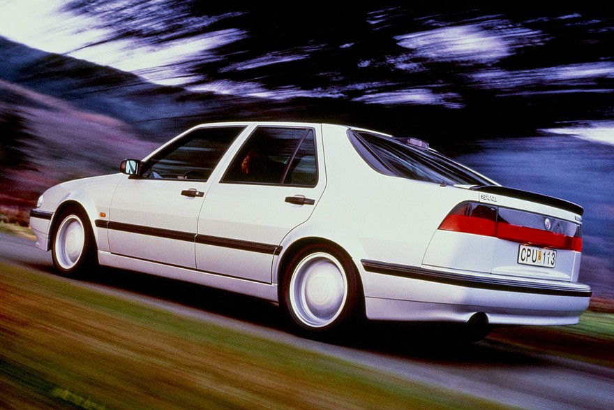Спорт и бизнес: вспоминаем самые быстрые бизнес-седаны девяностых