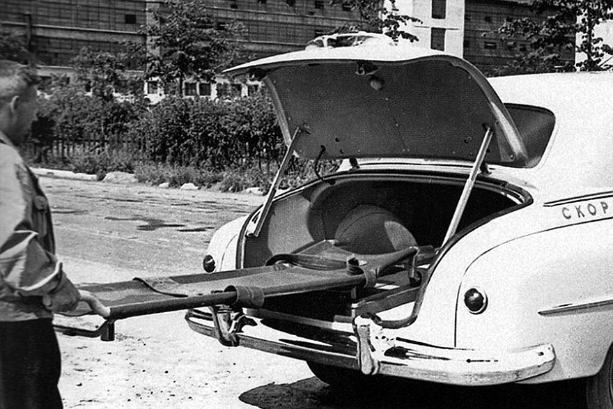 Первый лимузин из Горького: история разработки и судьба ЗИМ ГАЗ-12