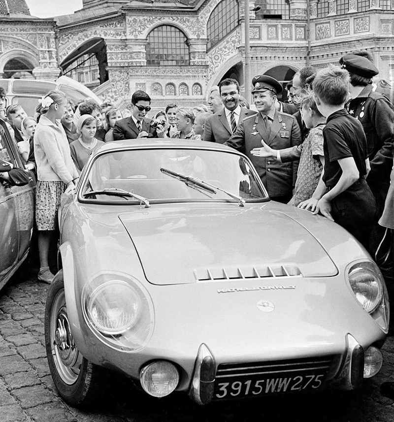 Matra Rene Bonnet Djet и Юрий Гагарин. Фото: autowp.ru