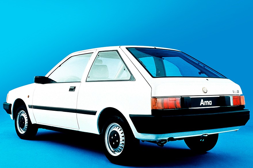 Arna существовала в виде трёх- и пятидверного хэтчбека