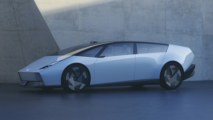 Прототип Honda 0 Saloon