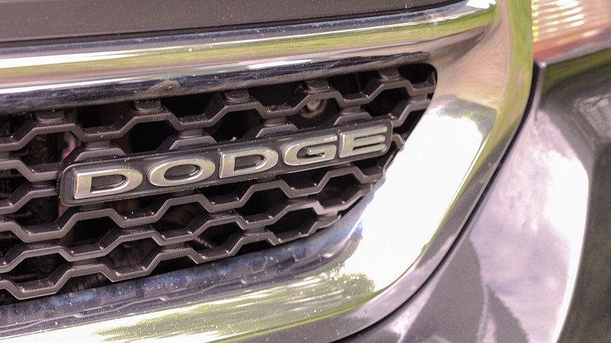 Dodge Durango III решетка радиатора
