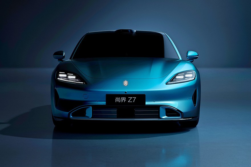 Седан Shangjie Z7