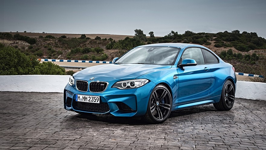 P90199696_highRes_the-new-bmw-m2-coupe