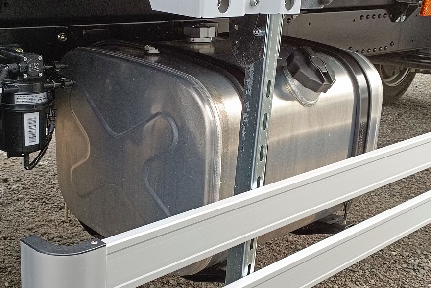 Маленький спальник, большой дизель и рациональный подход: тест-драйв  Sollers TR120