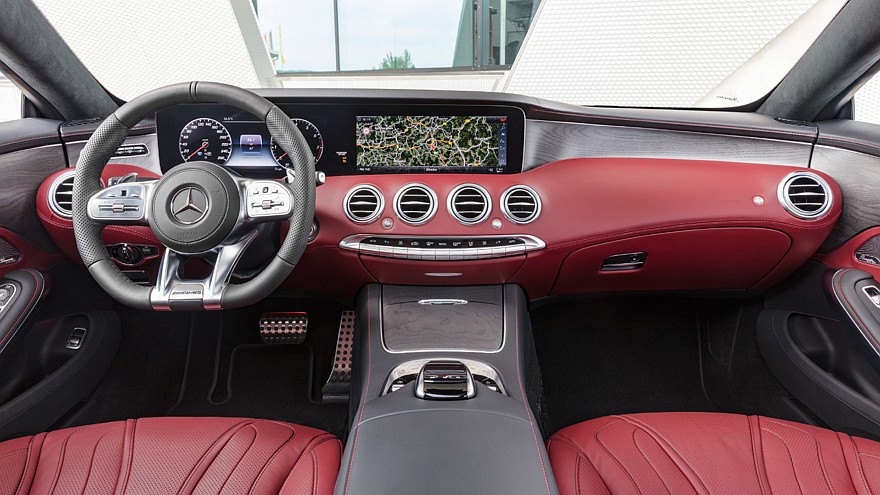 Купе Mercedes-Benz S-Klasse предыдущего поколения