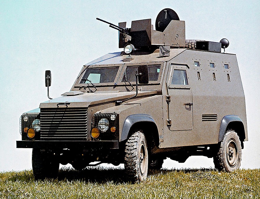 Легкая многоцелевая машина Otokar APV с пулеметной башней