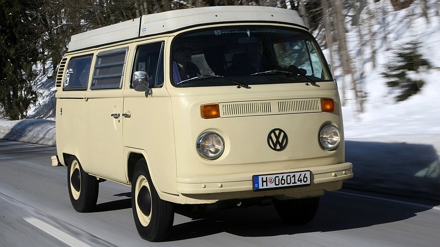 На фото: Volkswagen T2 Bus Syncro '1972–79