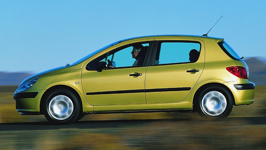 На фото: Peugeot 307 5-door '2001–05