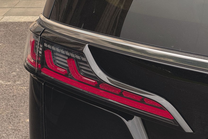 У нас есть премиальный минивэн дома: тест-драйв Voyah Dream