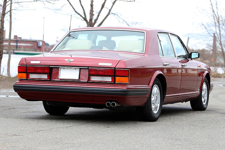 Оригинальный Bentley Brooklands (1992-1997)