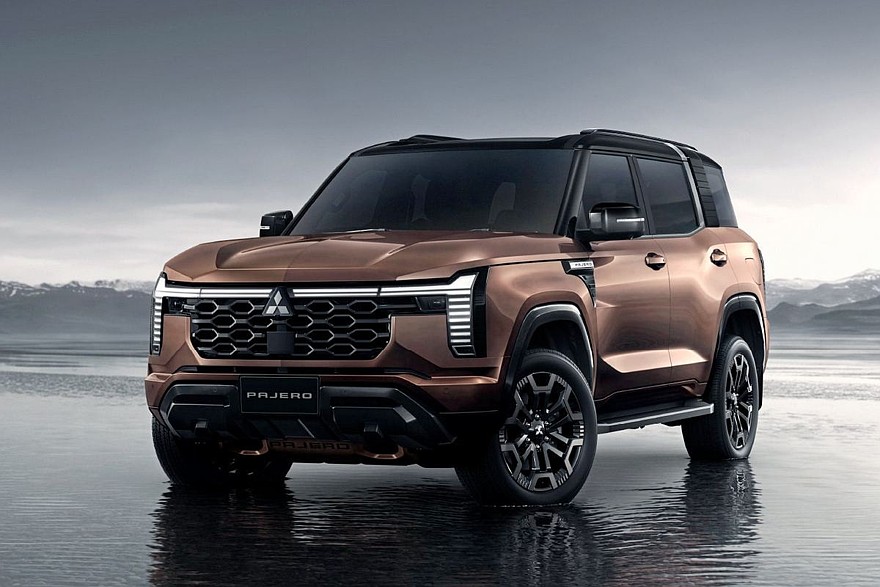 Новый Mitsubishi Pajero для Таиланда, топ-версия Super Exceed