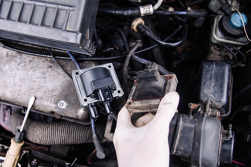 Шипение, рывки и горящий «чек»: почему автомобиль плохо набирает скорость