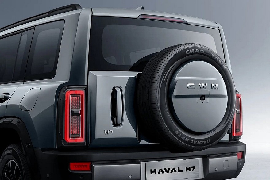 Гибридный Haval H7 для Филиппин, он же Haval Raptor в Китае